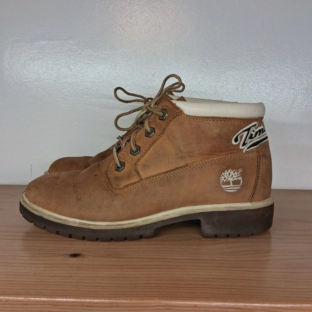 Vintage Y2K Timberland Leather Ankle Chukka Boots‎ Spell Out Logo Women's 8 M
